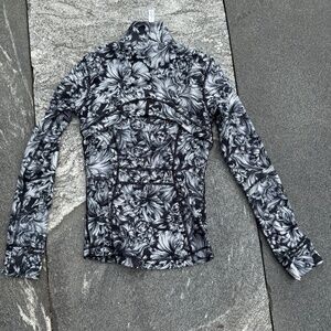 Define Jacket - black and white floral